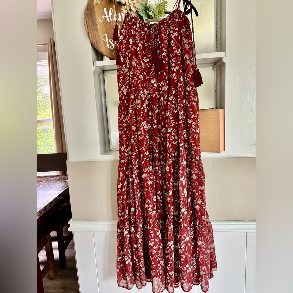 Storia Red Floral Maxi Dress